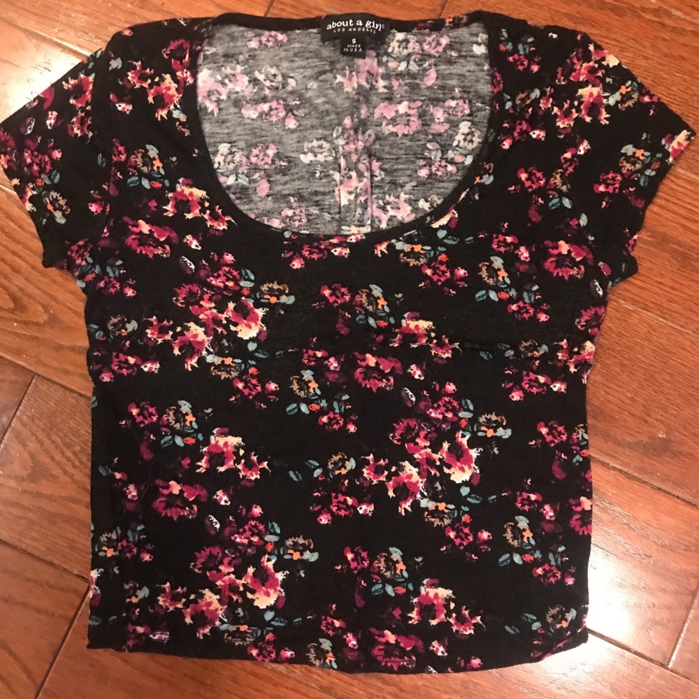 Cropped top